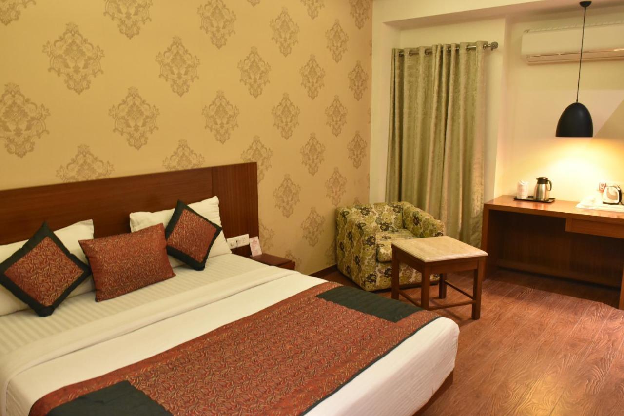 نيودلهي Hotel Lohias Delhi Airport المظهر الخارجي الصورة