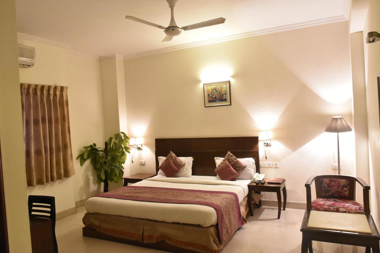 نيودلهي Hotel Lohias Delhi Airport المظهر الخارجي الصورة