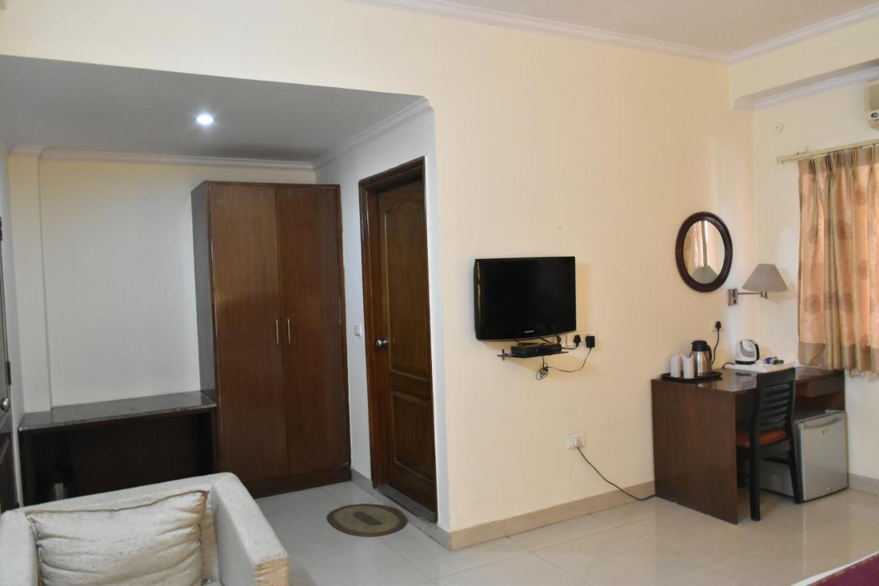 نيودلهي Hotel Lohias Delhi Airport المظهر الخارجي الصورة