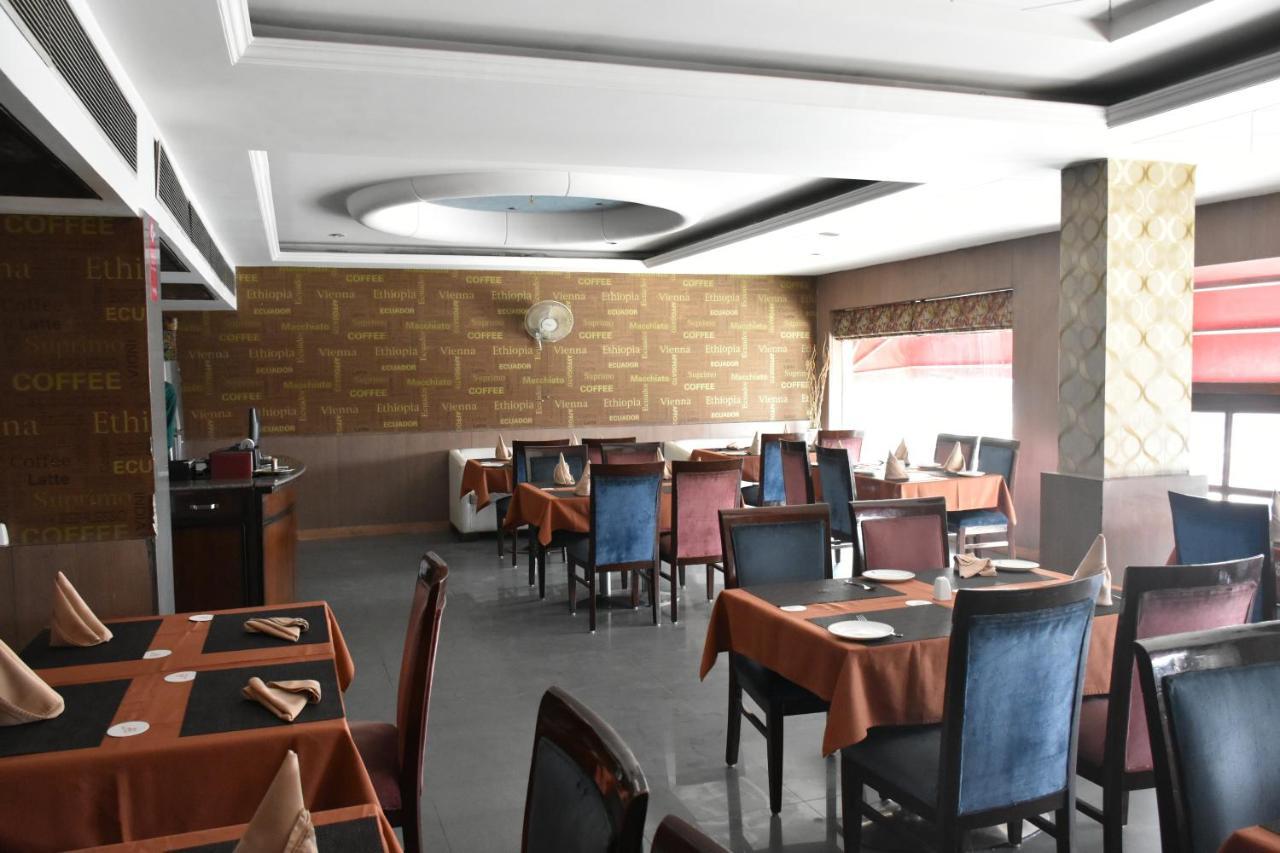 نيودلهي Hotel Lohias Delhi Airport المظهر الخارجي الصورة